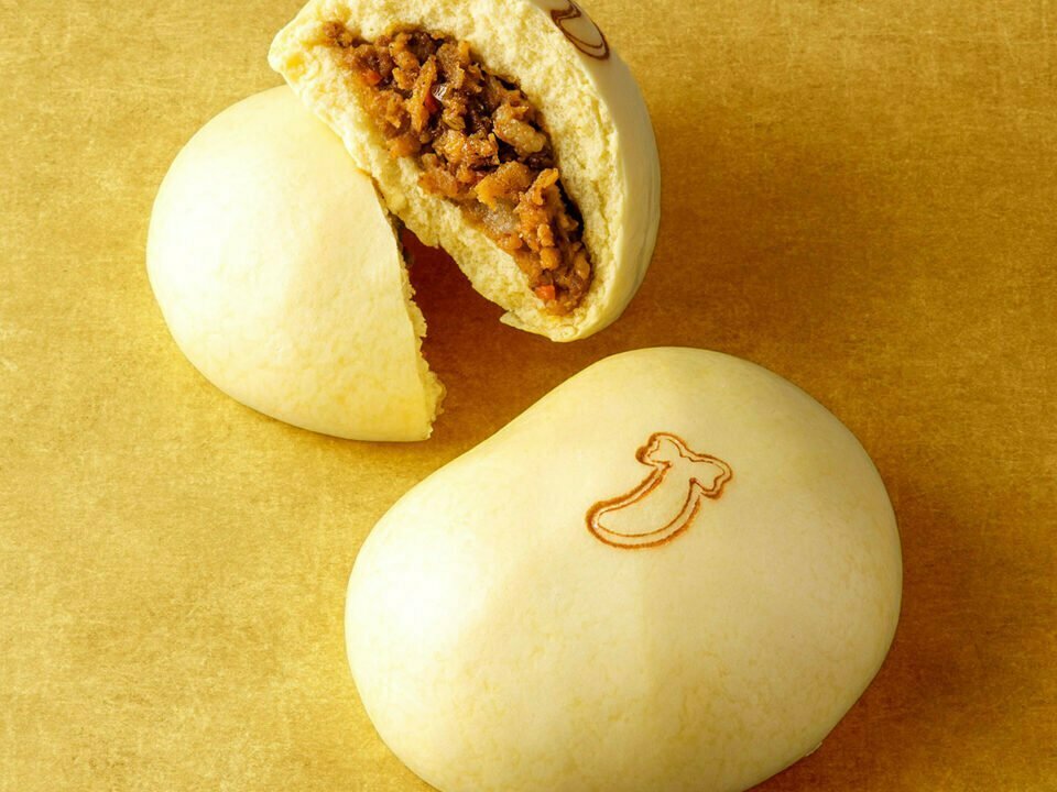 熱っついよ！東京ばな奈カレーまん