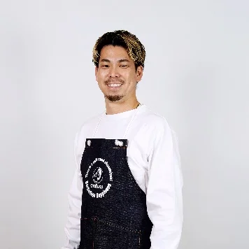 マエケン画伯×オタフクソース100周年記念　オリジナル非売品エプロン　前田健太 Amazon.co.jp: マエケン画伯 オタフクソース100周年記念