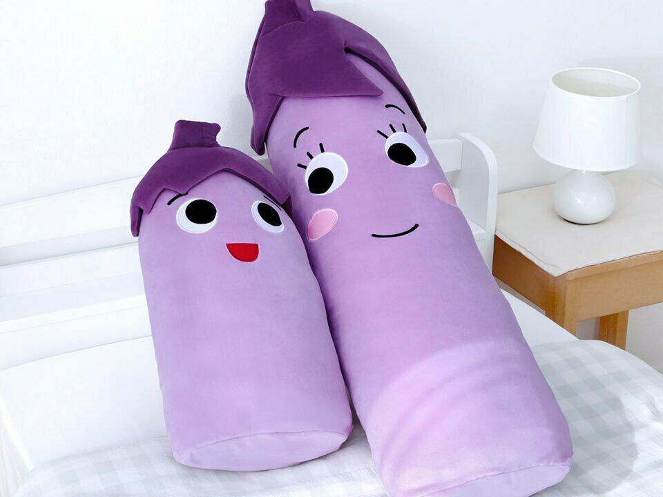 「親子なナスのもちもちまくら」