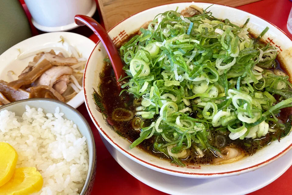 「得々セットC醤油ラーメン ネギトッピング」