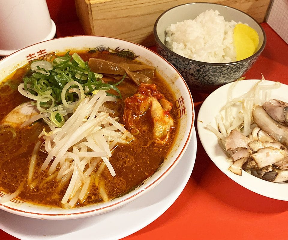 麺対軒「得々セット」麻辣麺（+100円）・豚ポン