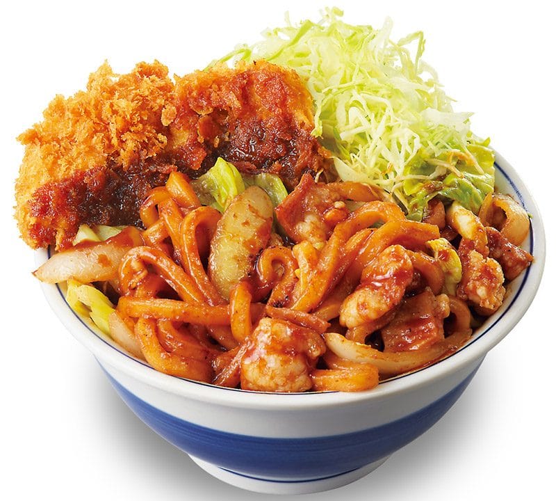 「ホルモン焼きうどんとチキンカツの合い盛り丼」